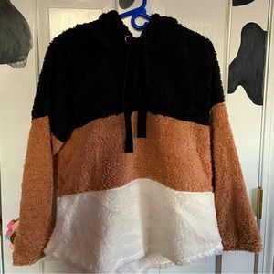 🦋Donated🦋 NWT Tri-Color Plush Sweater